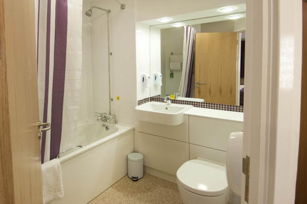 Premier Inn Newcastle Airport South Woolsington Δωμάτιο φωτογραφία